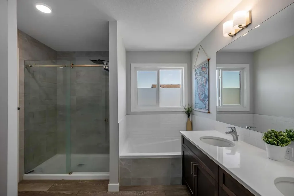 225 Buckskin Way Cochrane AB T4C 2R7