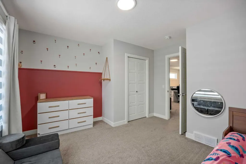 225 Buckskin Way Cochrane AB T4C 2R7