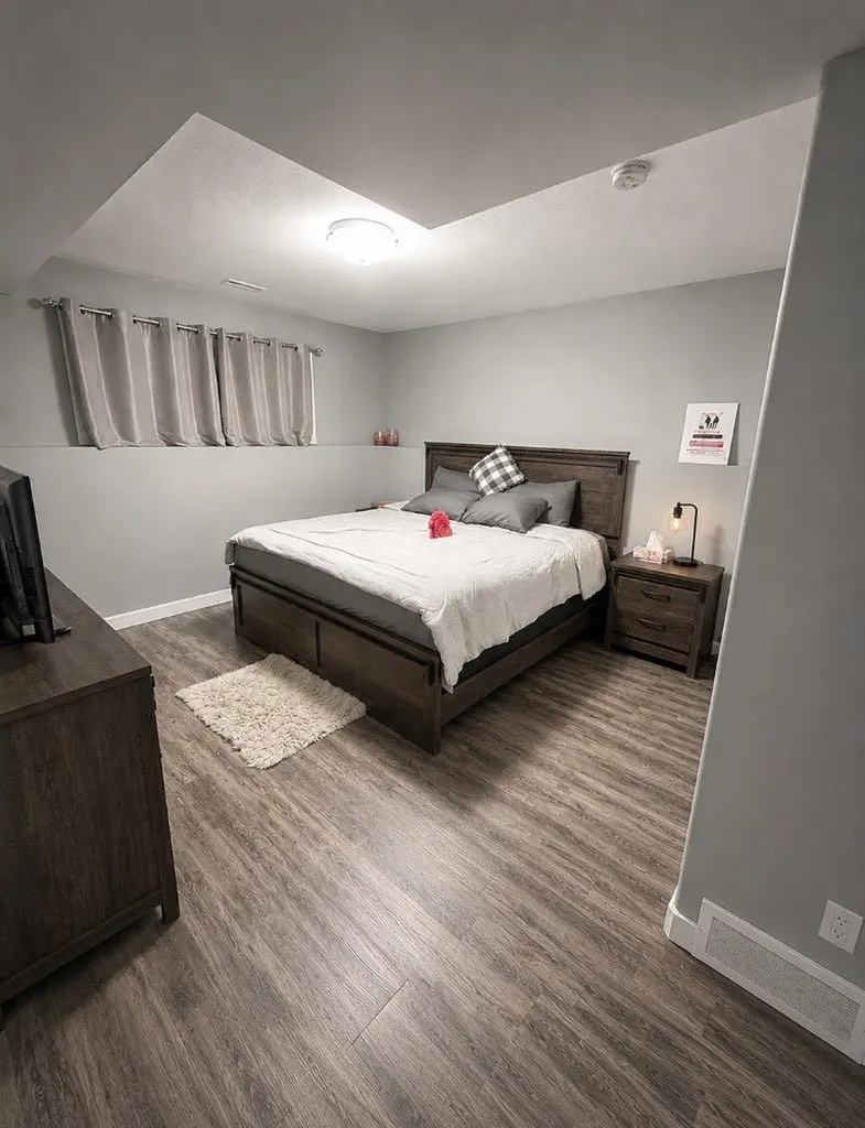58 Village Crescent Red Deer AB T4R 0P3