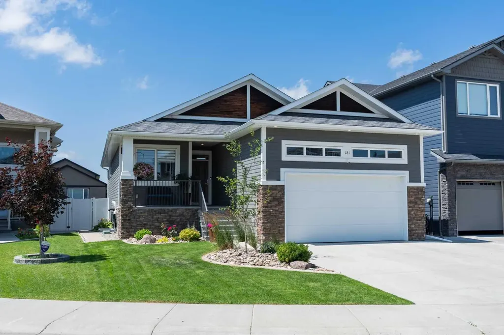 181 Sixmile Bend S Lethbridge AB T1K 8E3