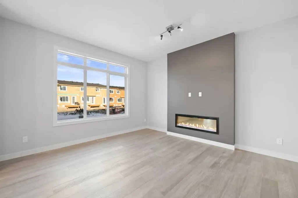 67 Agate Road Cochrane AB T4C 3B9