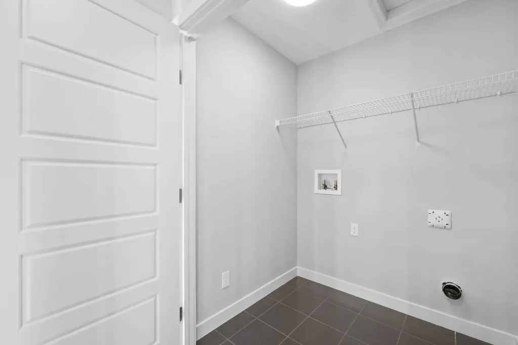 67 Agate Road Cochrane AB T4C 3B9