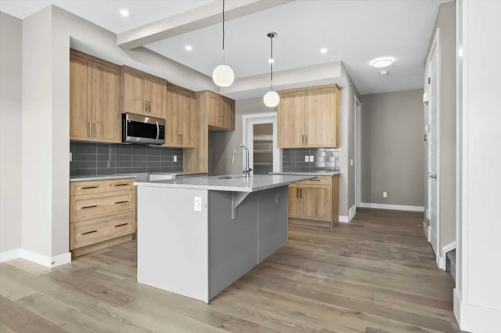 67 Agate Road Cochrane AB T4C 3B9