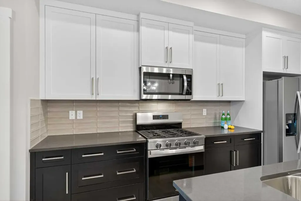 120 Southbow Avenue Cochrane AB T4C 2S6