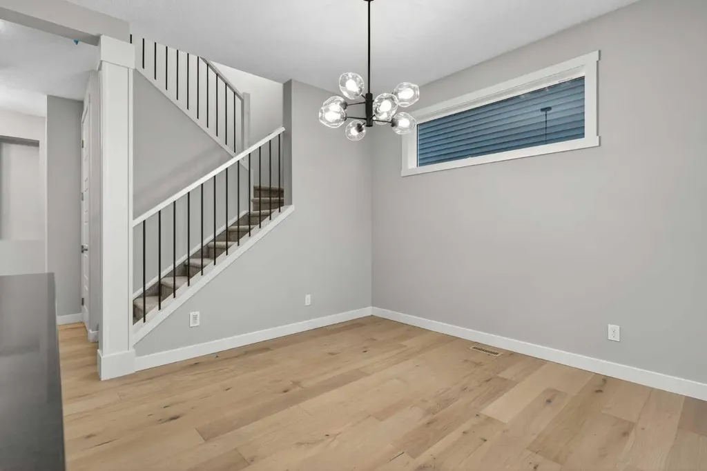 120 Southbow Avenue Cochrane AB T4C 2S6