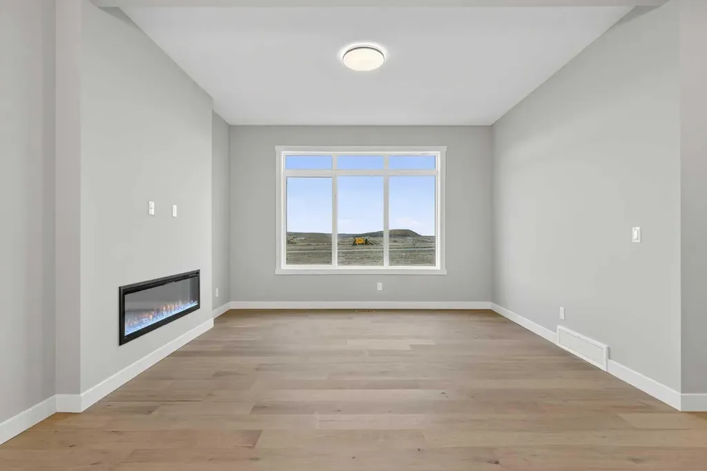 120 Southbow Avenue Cochrane AB T4C 2S6