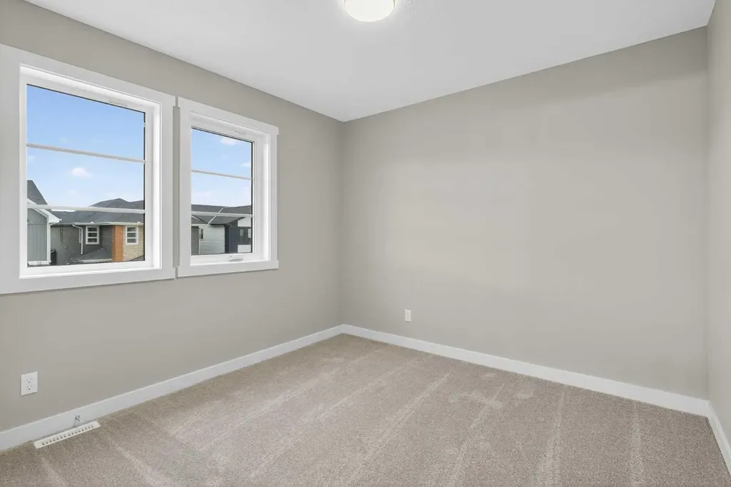 120 Southbow Avenue Cochrane AB T4C 2S6