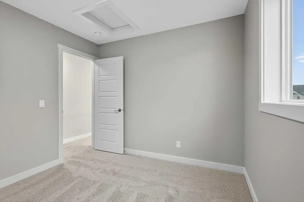 120 Southbow Avenue Cochrane AB T4C 2S6