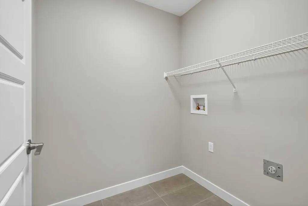 120 Southbow Avenue Cochrane AB T4C 2S6