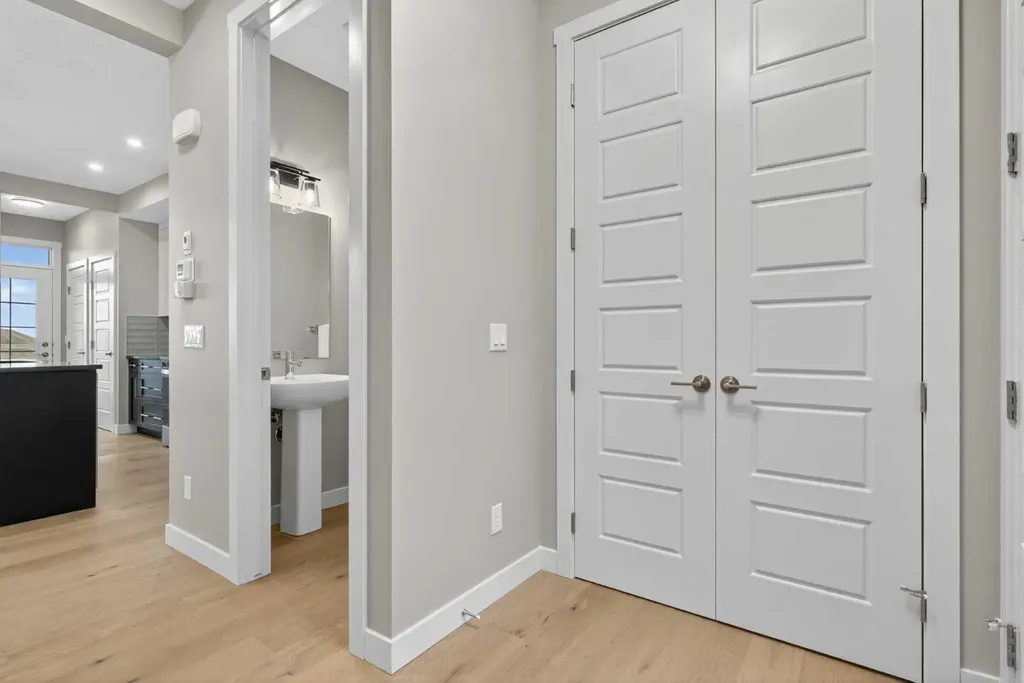 120 Southbow Avenue Cochrane AB T4C 2S6
