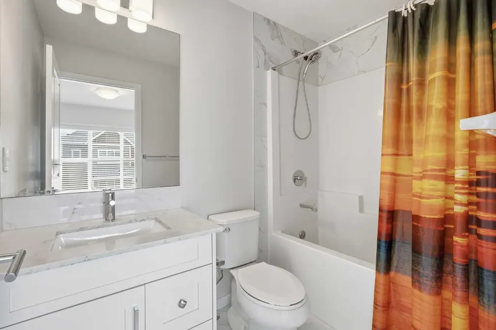 355 Nolancrest Heights NW Calgary AB T3R 0Z9