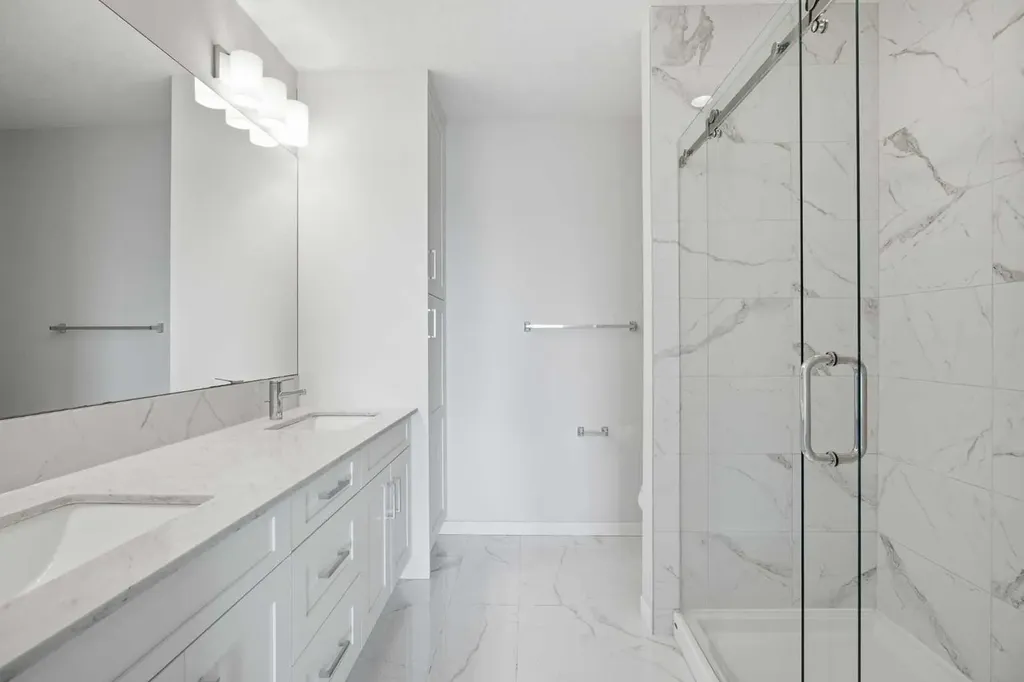 355 Nolancrest Heights NW Calgary AB T3R 0Z9