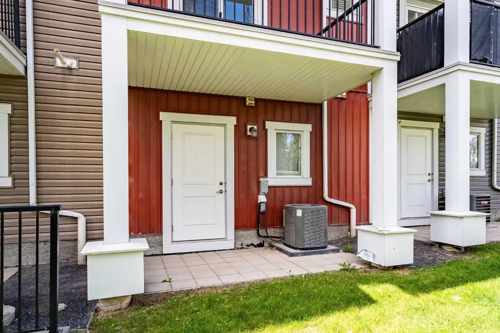 355 Nolancrest Heights NW Calgary AB T3R 0Z9