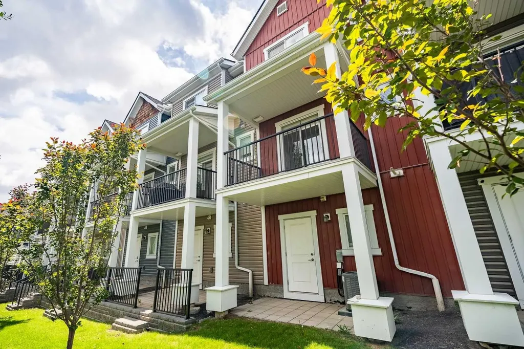 355 Nolancrest Heights NW Calgary AB T3R 0Z9