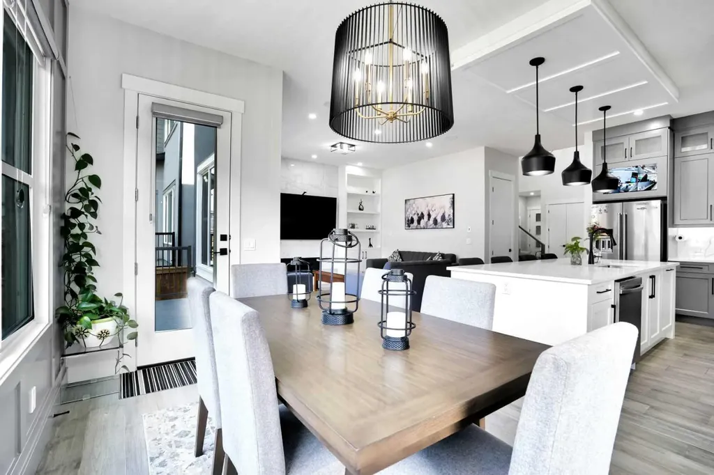 36 Waterford Terrace Chestermere AB T1X2P6