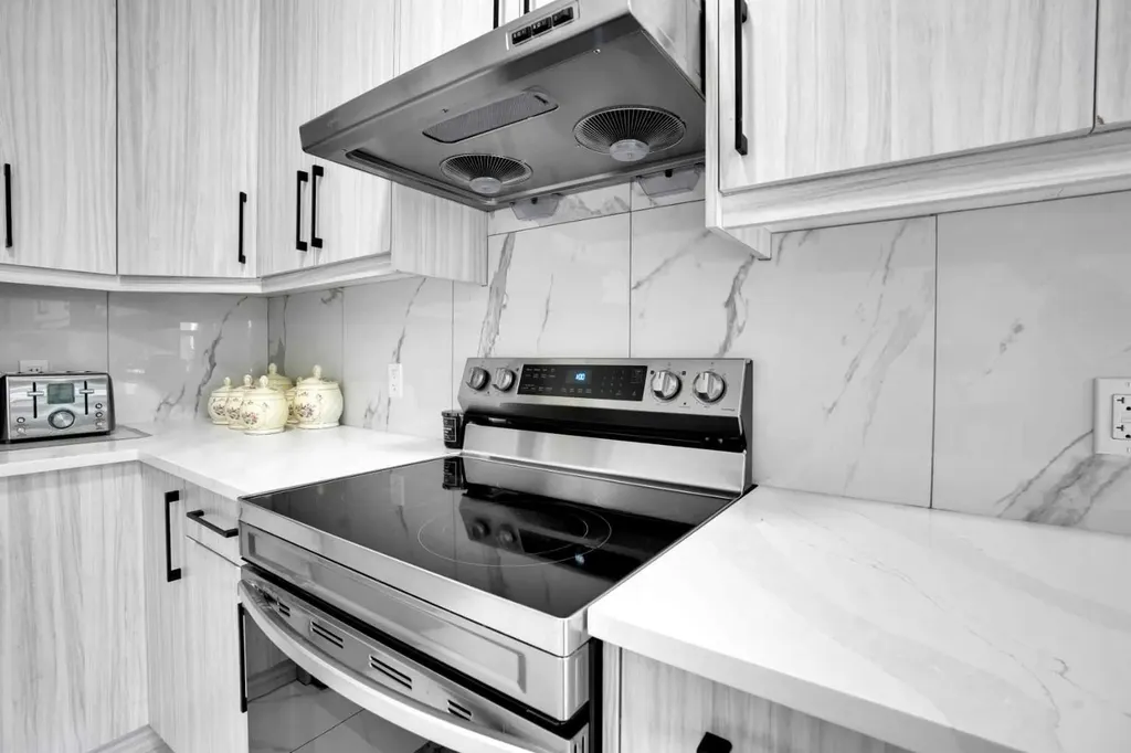 36 Waterford Terrace Chestermere AB T1X2P6