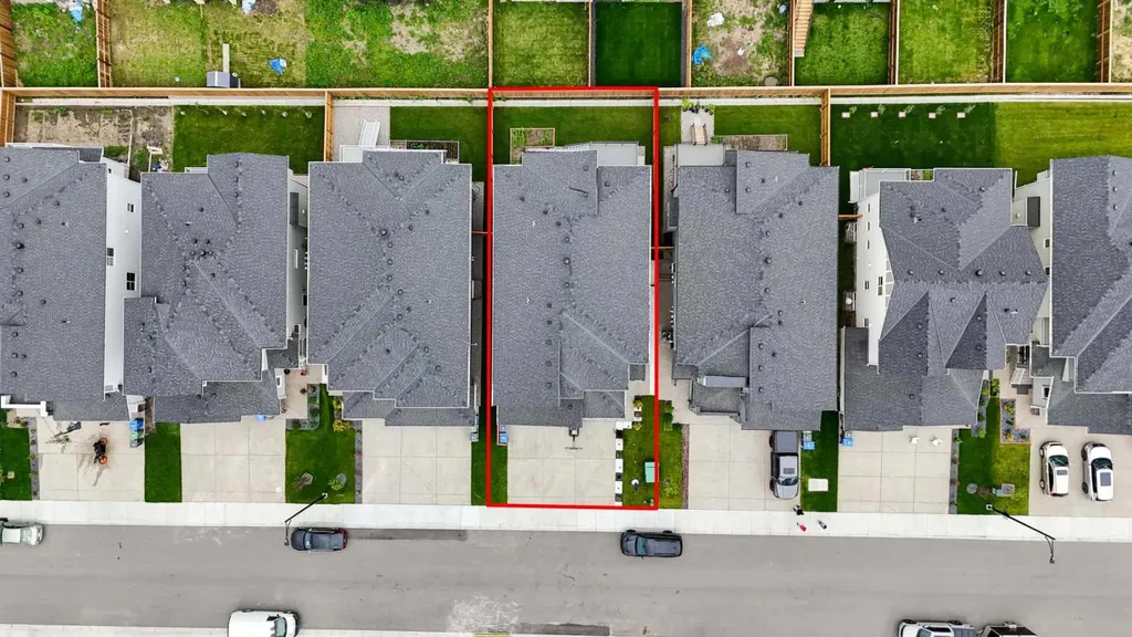 36 Waterford Terrace Chestermere AB T1X2P6