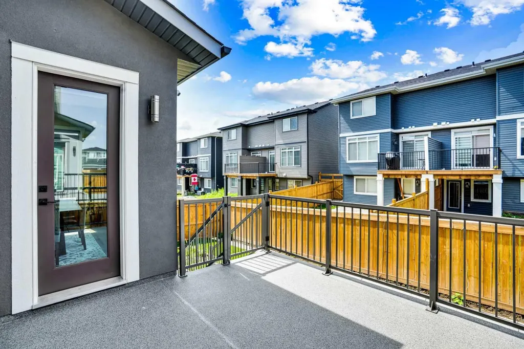 36 Waterford Terrace Chestermere AB T1X2P6