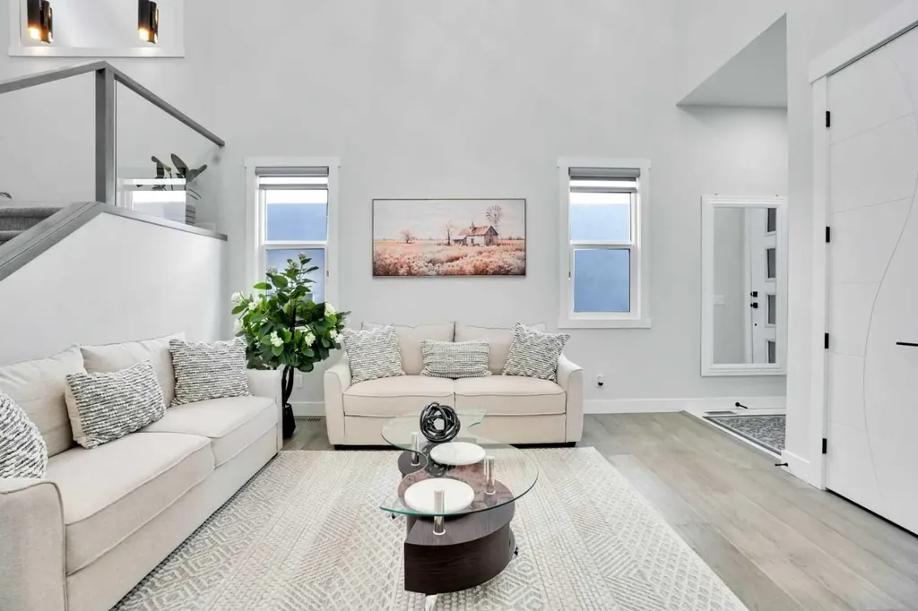 36 Waterford Terrace Chestermere AB T1X2P6