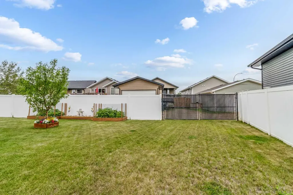 1 Churchill Place Blackfalds AB T0M 0J0