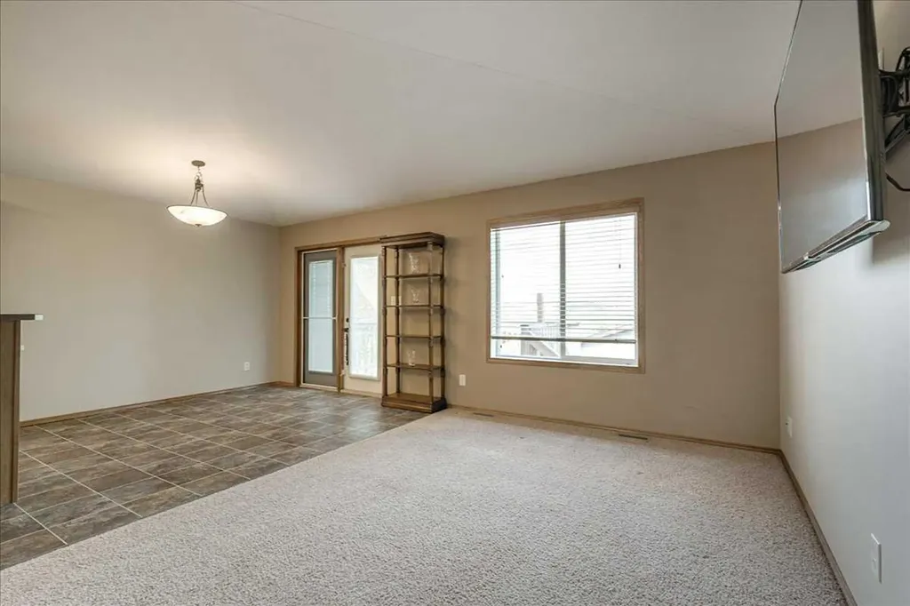 44 Osler Crescent Red Deer AB T4P 4E8