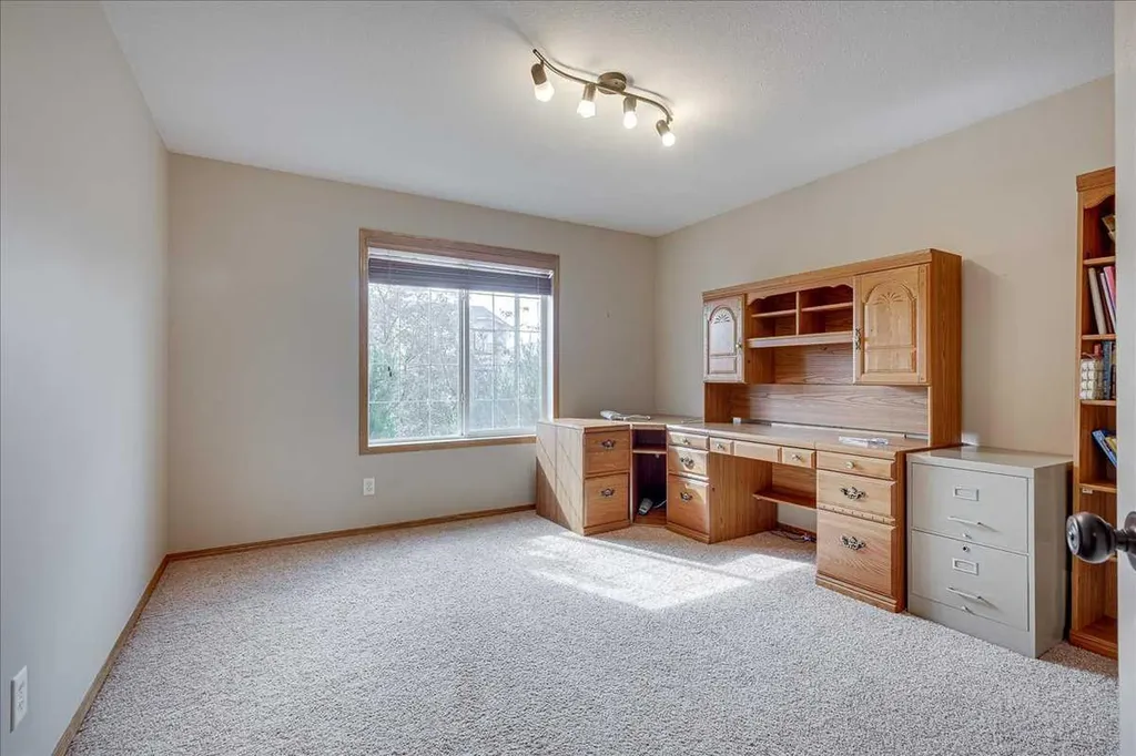 44 Osler Crescent Red Deer AB T4P 4E8