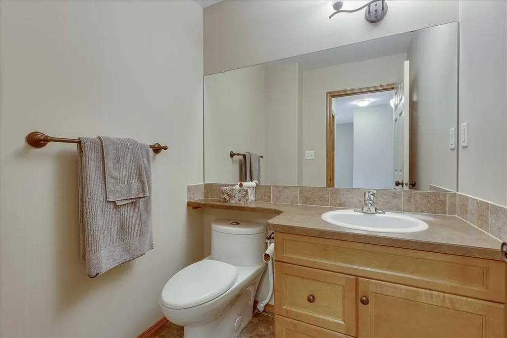 44 Osler Crescent Red Deer AB T4P 4E8