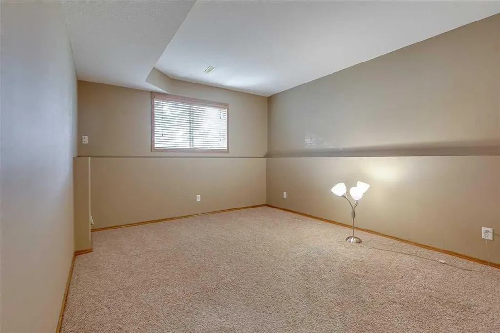 44 Osler Crescent Red Deer AB T4P 4E8