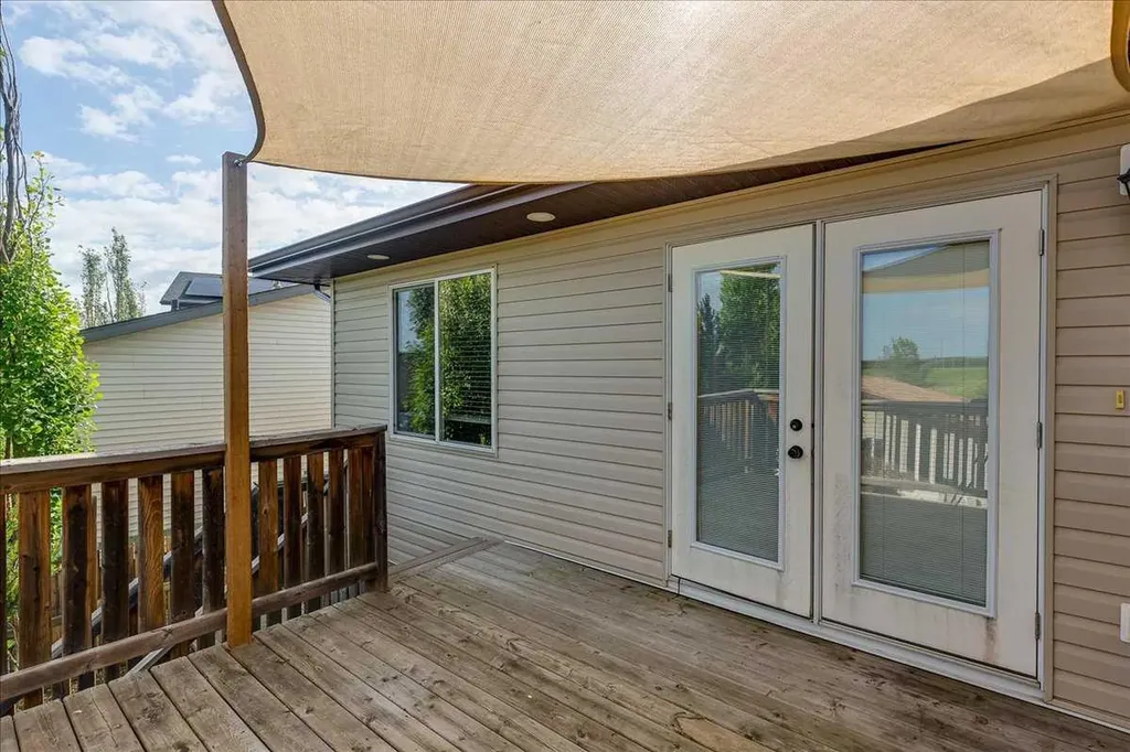 44 Osler Crescent Red Deer AB T4P 4E8