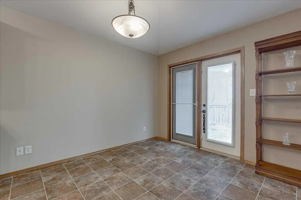 44 Osler Crescent Red Deer AB T4P 4E8