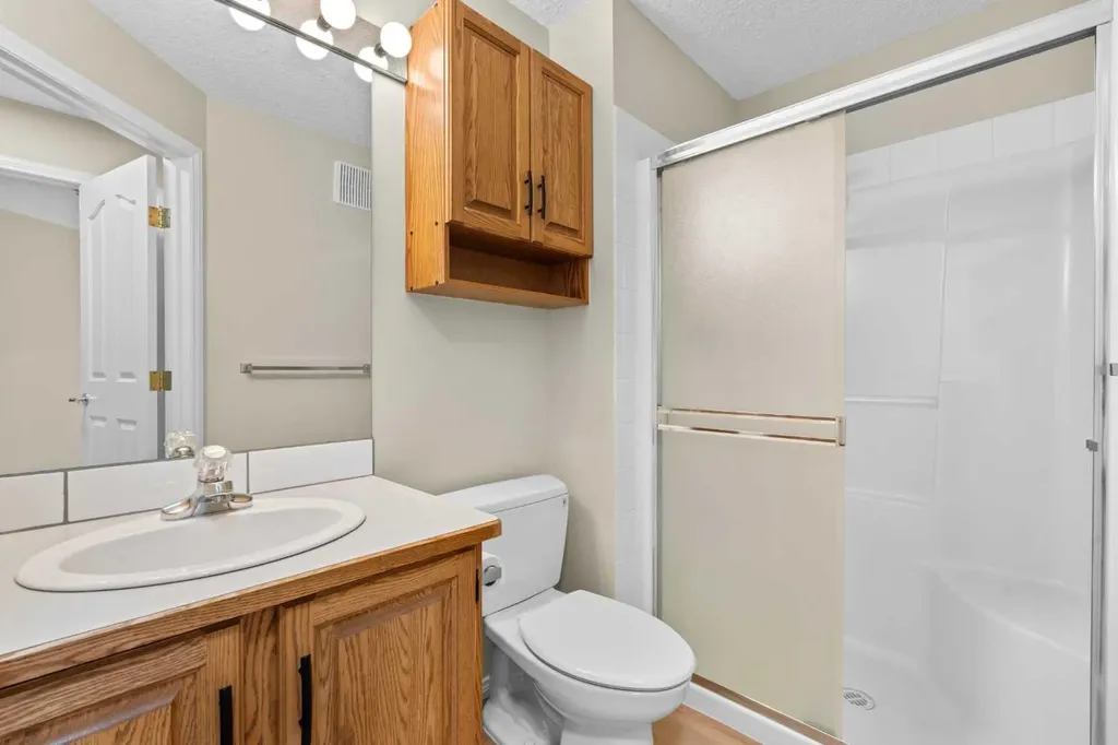 1818 Simcoe Boulevard SW Calgary AB T3H 3L9