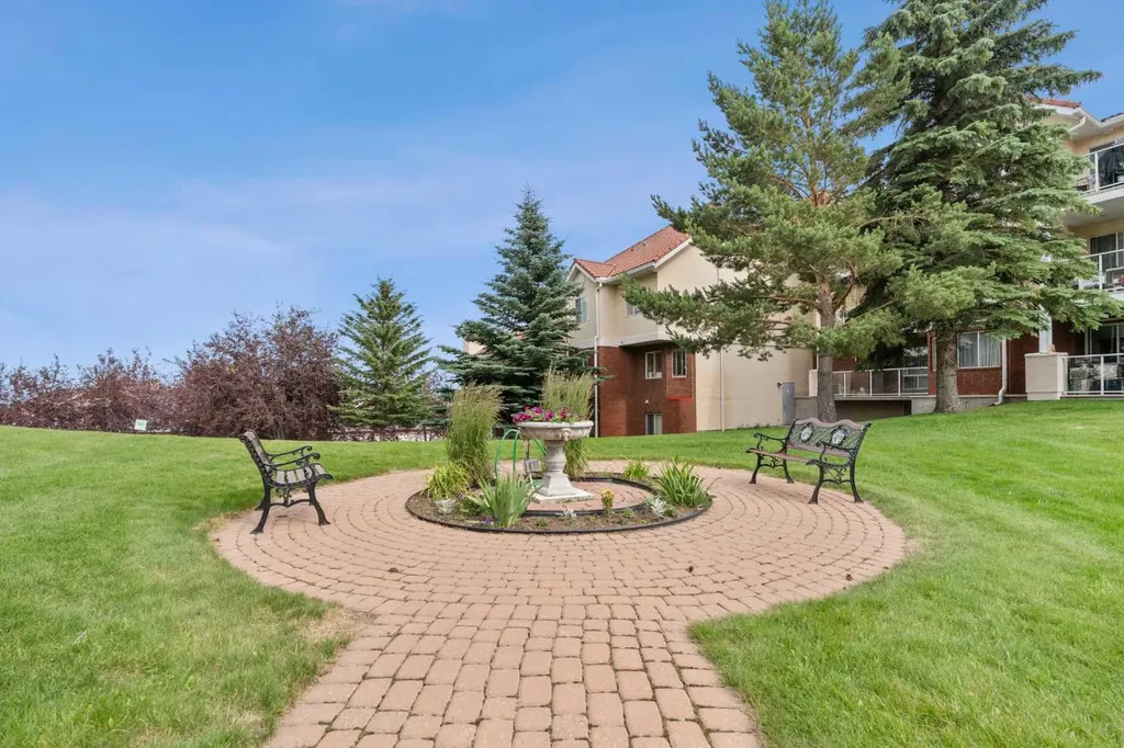 1818 Simcoe Boulevard SW Calgary AB T3H 3L9