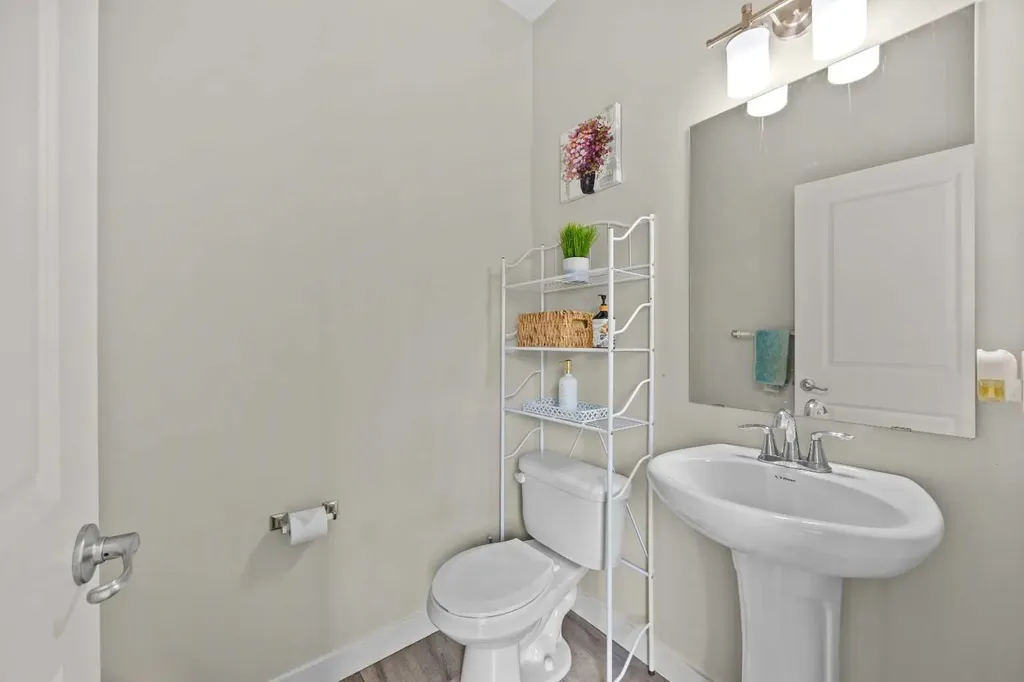867 Walgrove Boulevard SE Calgary AB T2X4G1
