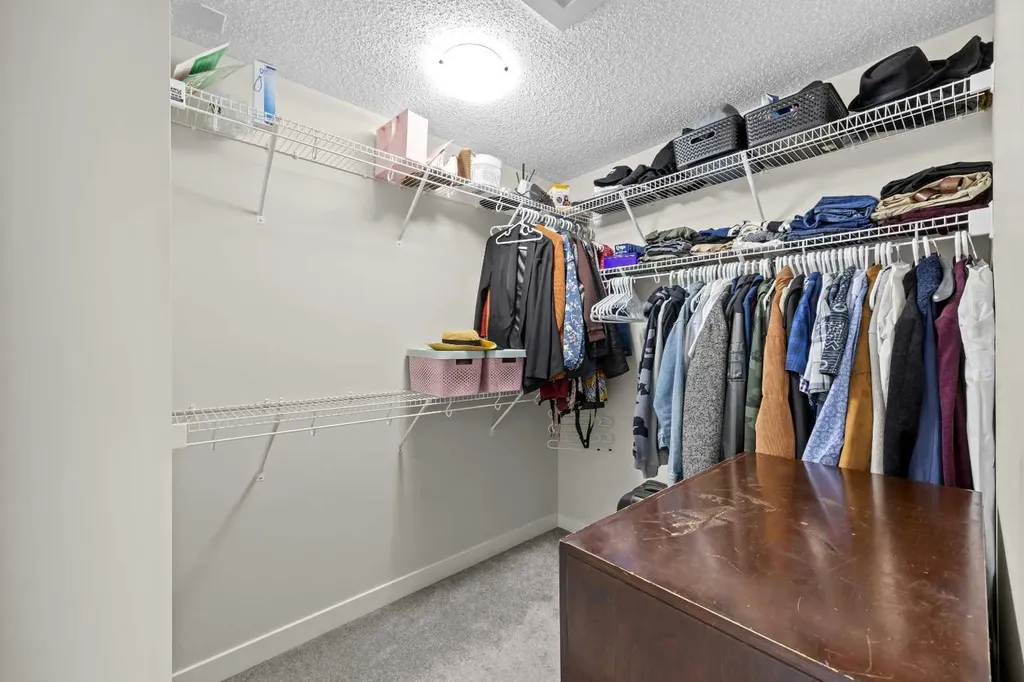 867 Walgrove Boulevard SE Calgary AB T2X4G1