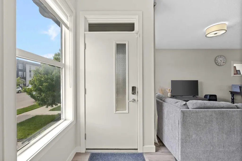 867 Walgrove Boulevard SE Calgary AB T2X4G1