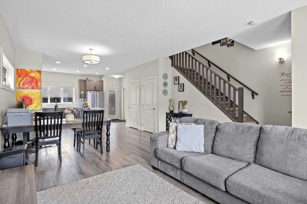 867 Walgrove Boulevard SE Calgary AB T2X4G1