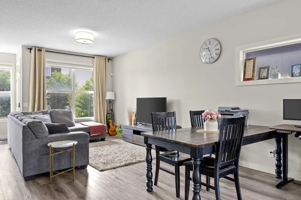 867 Walgrove Boulevard SE Calgary AB T2X4G1