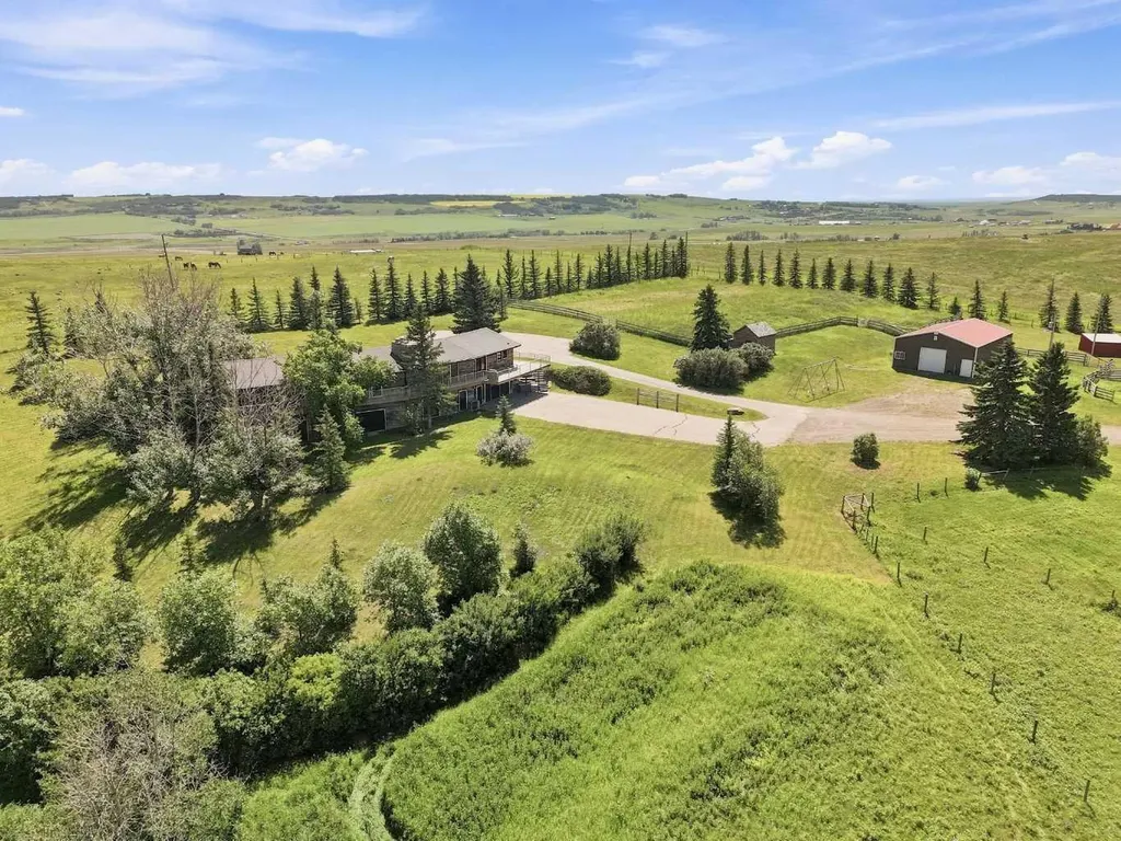386124 64 Street W Rural Foothills County AB T1S 6C8