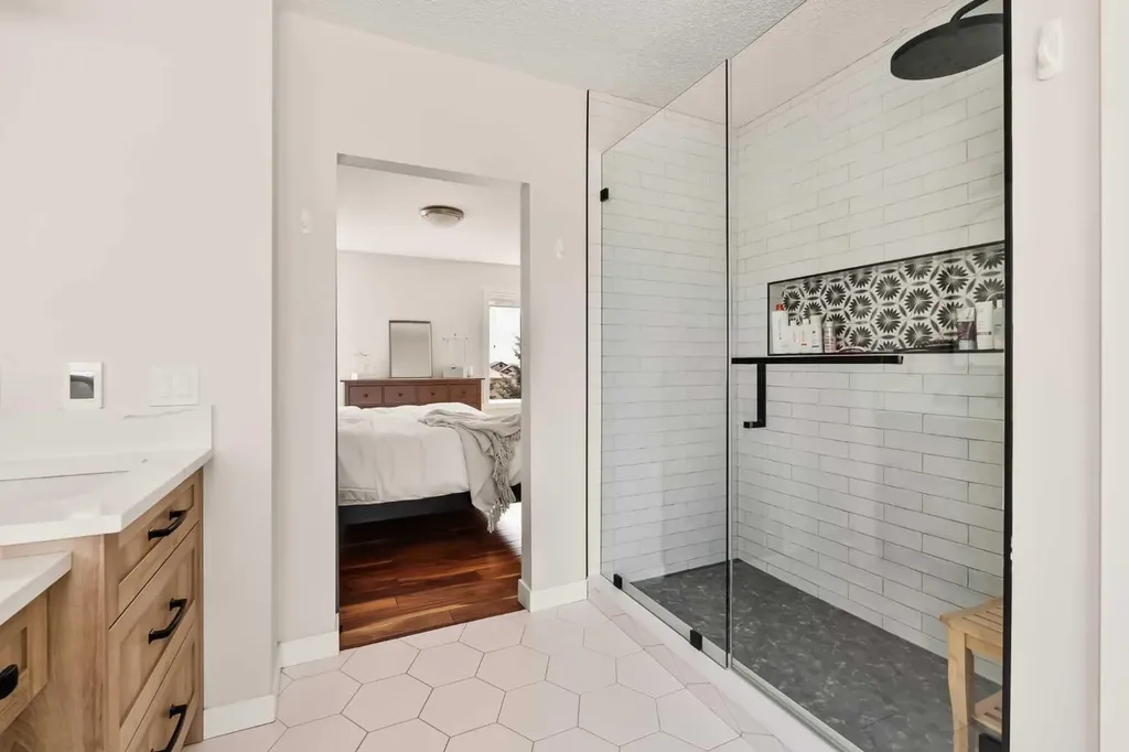 6 Gleneagles Terrace Cochrane AB T4C1P1