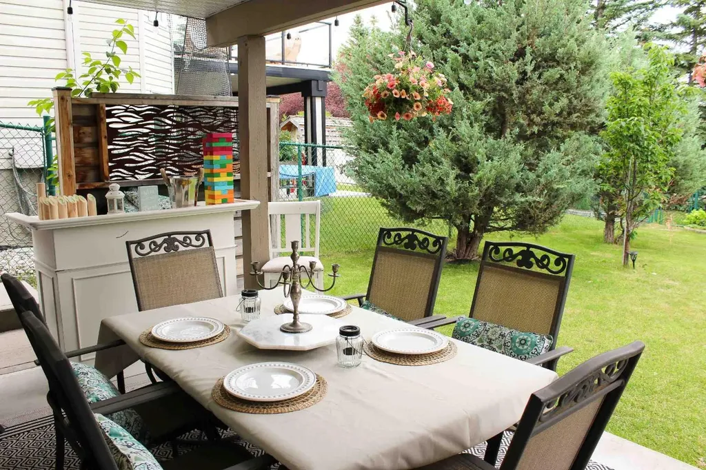 6 Gleneagles Terrace Cochrane AB T4C1P1