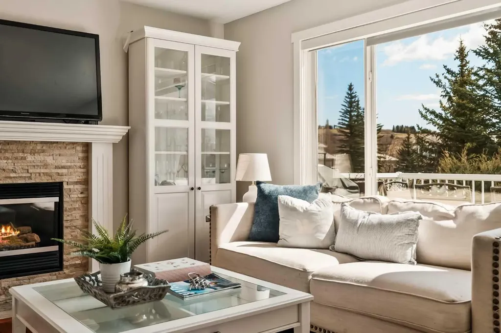6 Gleneagles Terrace Cochrane AB T4C1P1