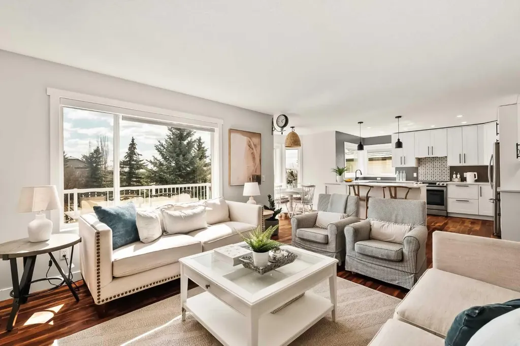 6 Gleneagles Terrace Cochrane AB T4C1P1