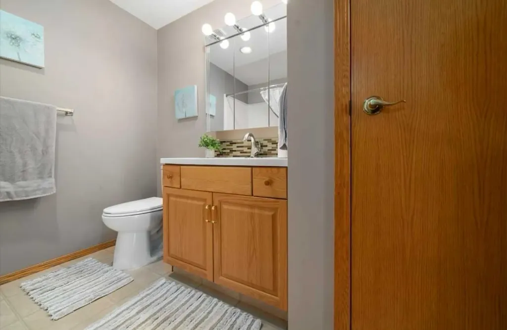 1182 Southview Drive SE Medicine Hat AB T1B 4L2