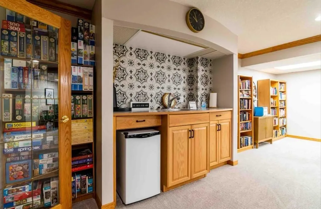 1182 Southview Drive SE Medicine Hat AB T1B 4L2