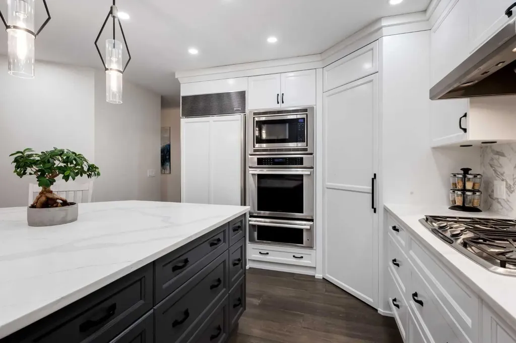 31 Rosewood Drive SW Rural Rocky View County AB T3Z 3K7
