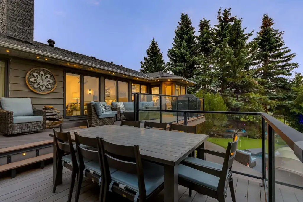 31 Rosewood Drive SW Rural Rocky View County AB T3Z 3K7