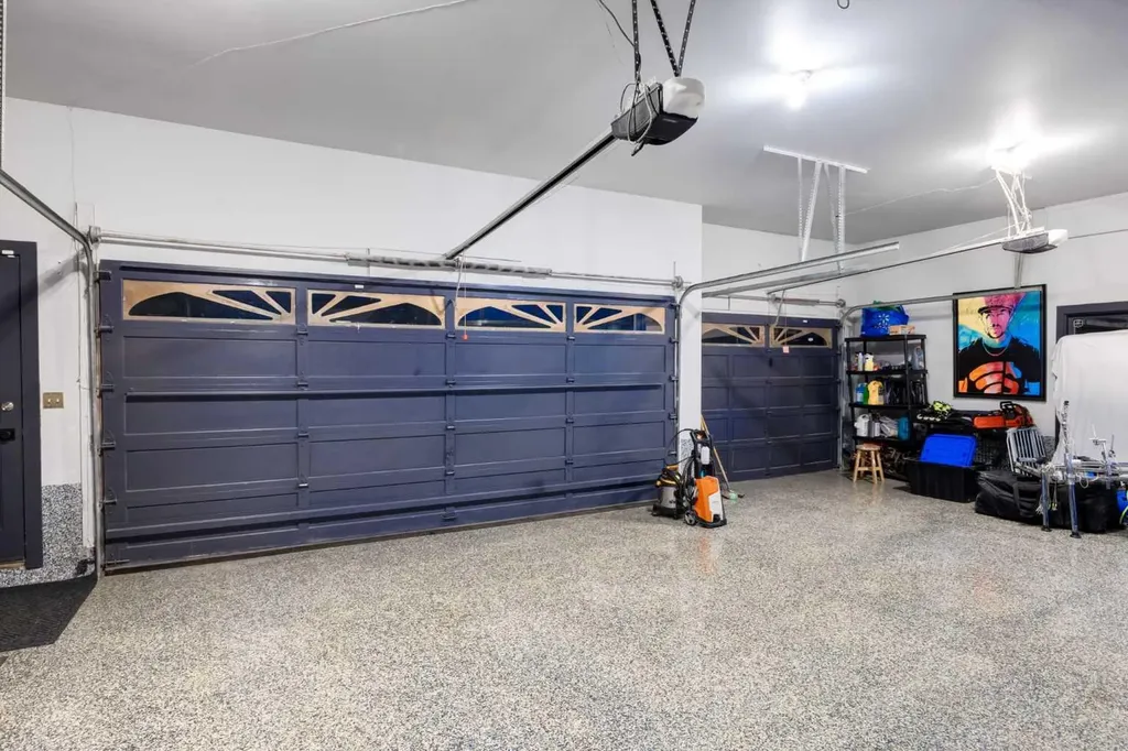 31 Rosewood Drive SW Rural Rocky View County AB T3Z 3K7