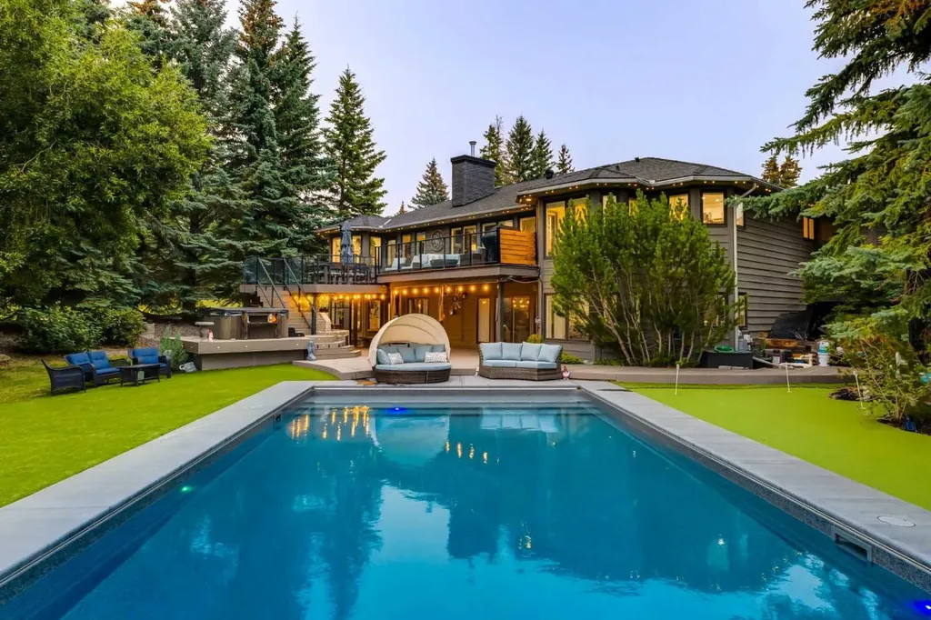 31 Rosewood Drive SW Rural Rocky View County AB T3Z 3K7