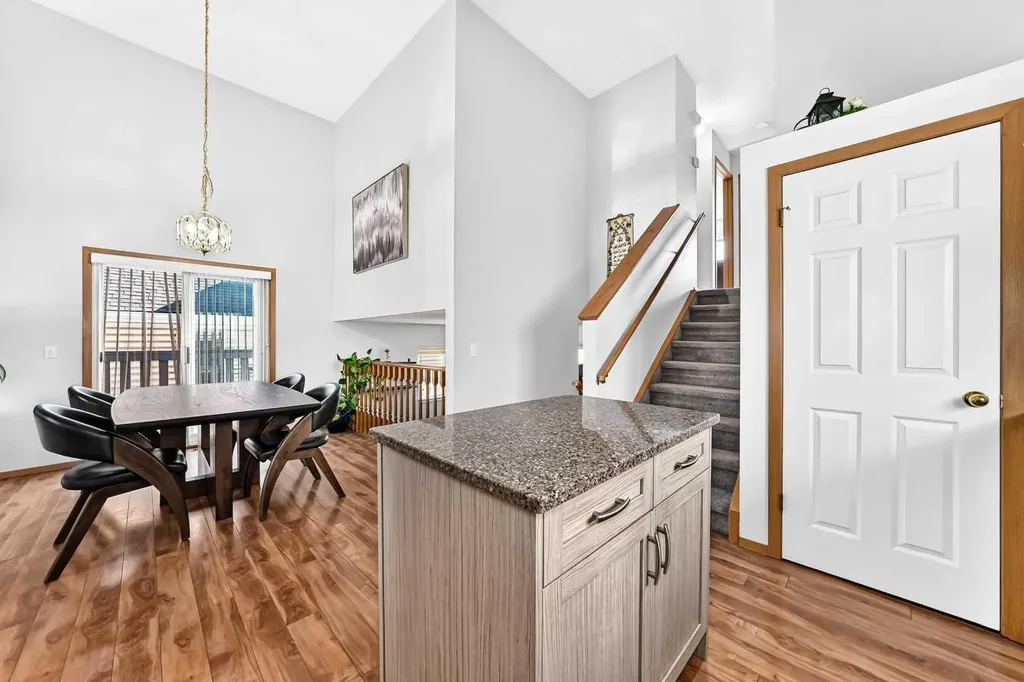 3628 Catalina Boulevard NE Calgary AB T1Y 6W6