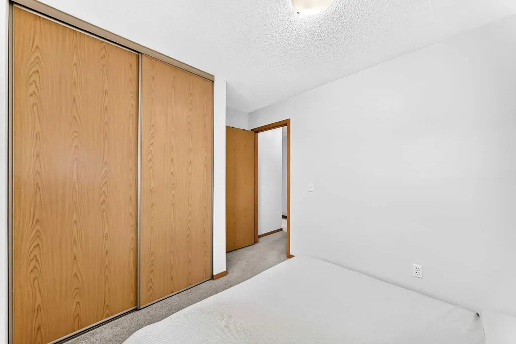 3628 Catalina Boulevard NE Calgary AB T1Y 6W6